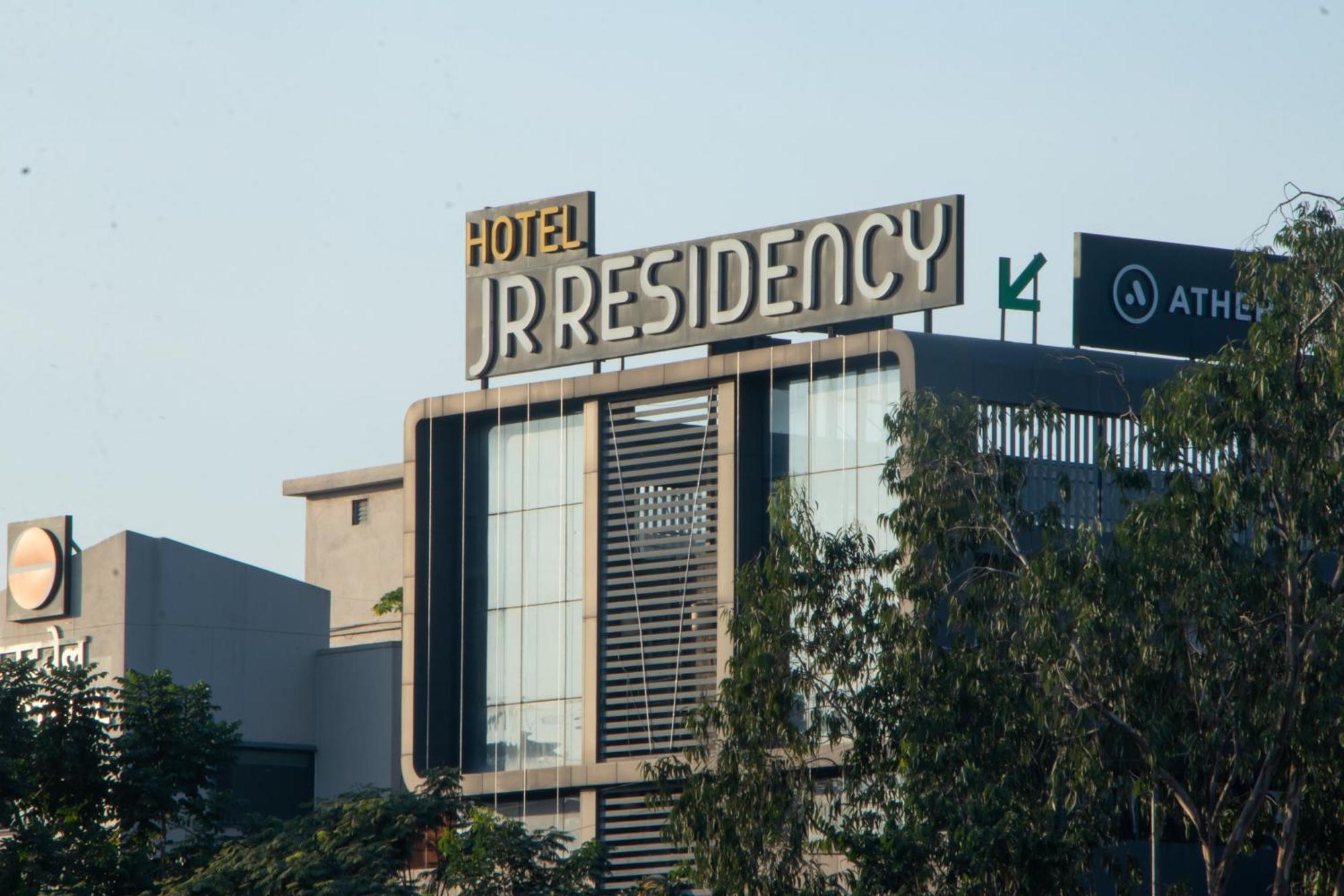 纳威孟买 J R Residency酒店 外观 照片